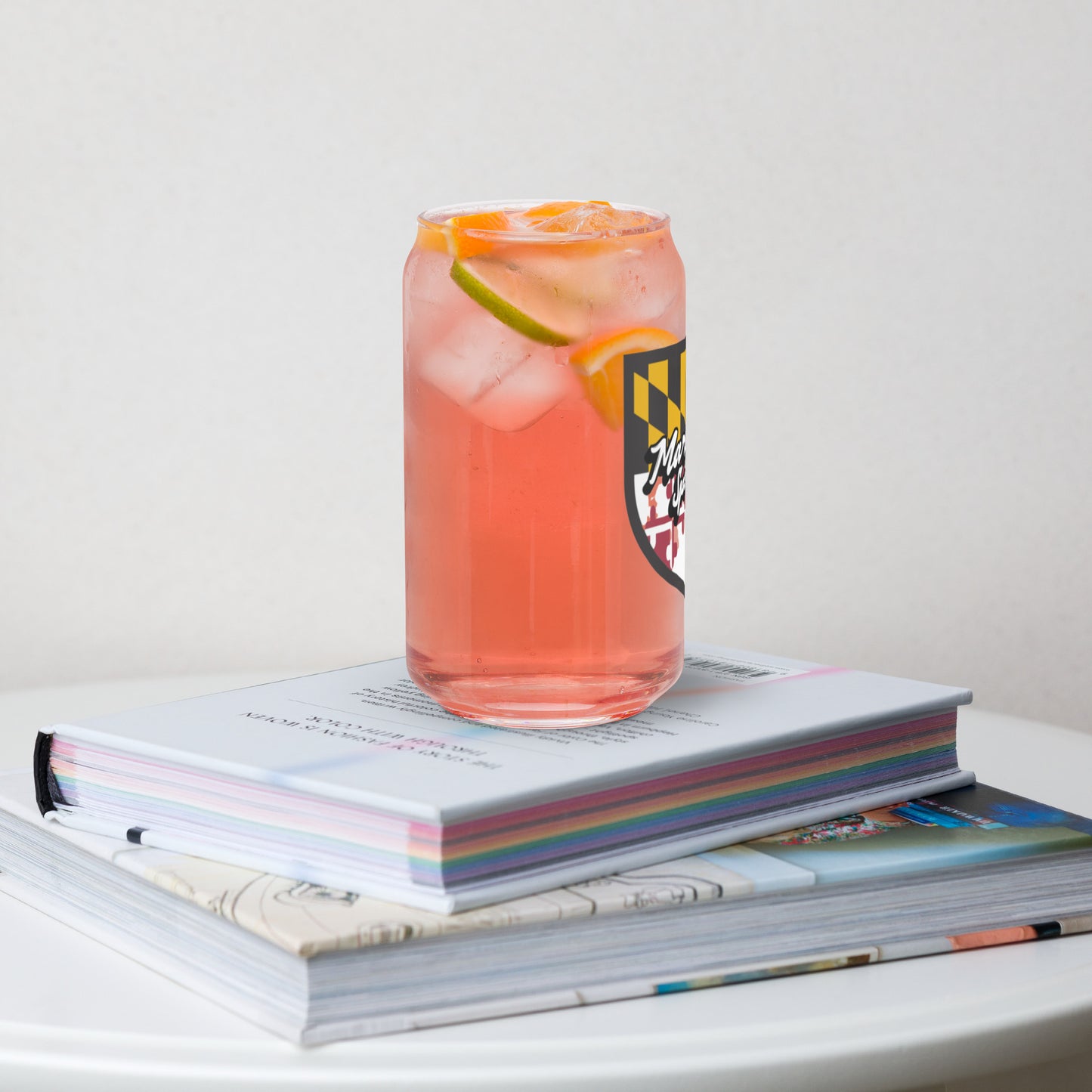 Maryland Sports Girls Can-shaped glass