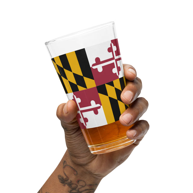 Maryland Flag Shaker Pint Glass - 16 oz — front view
