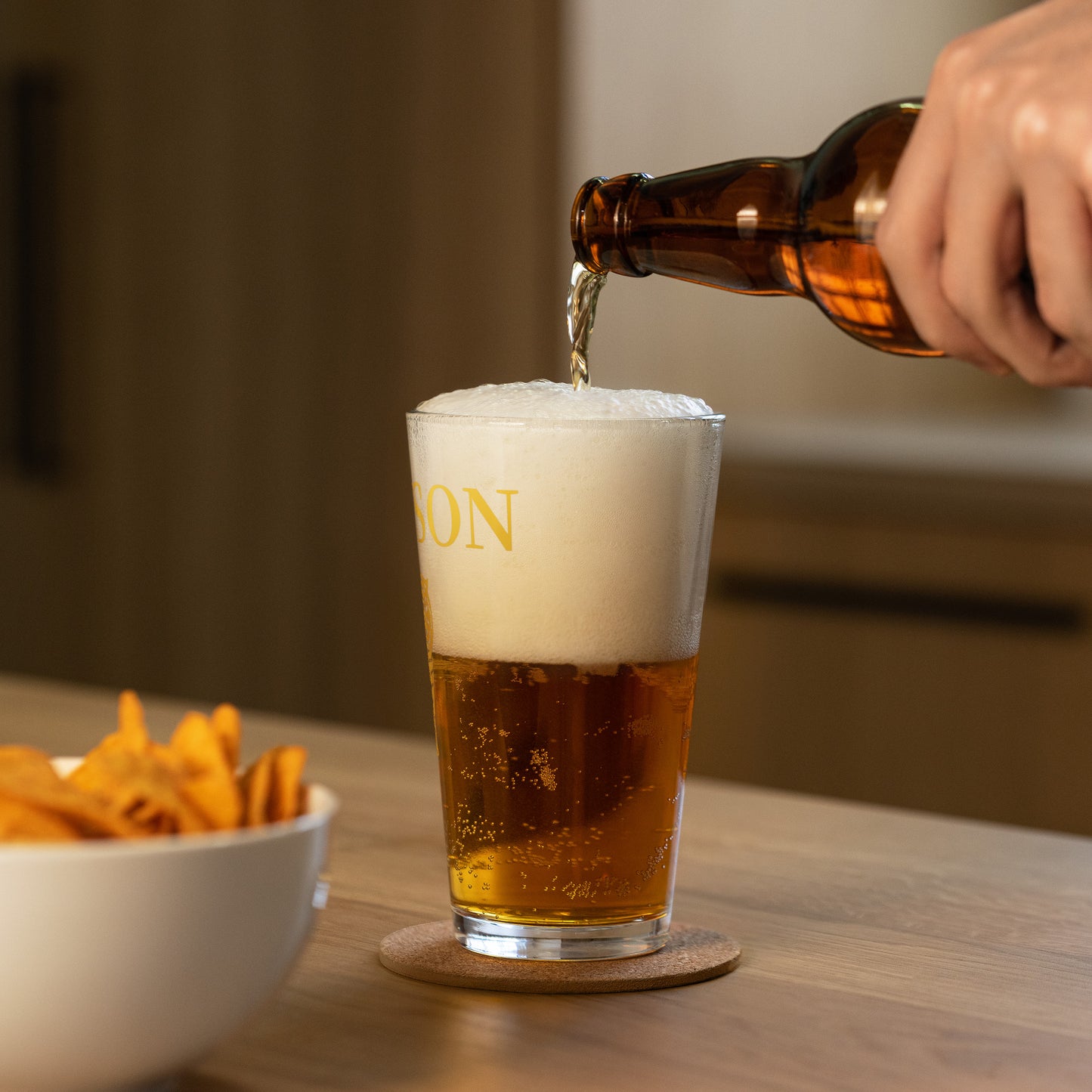 Towson Shaker pint glass